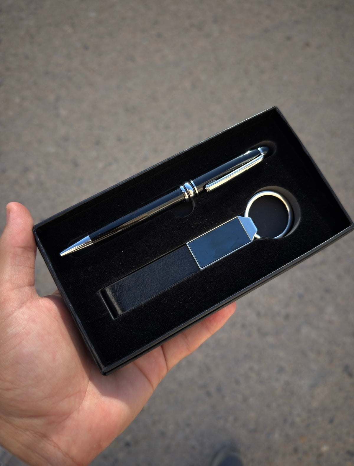 Pack Stylo + Porte clé  long Black (2 pièces)