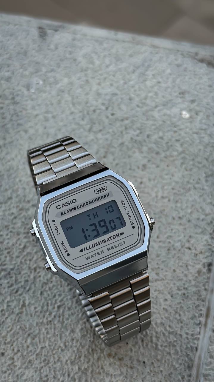 CASIO vintage A168WA-8A