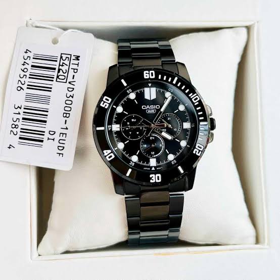CASIO MTP-VD300B-1EU
