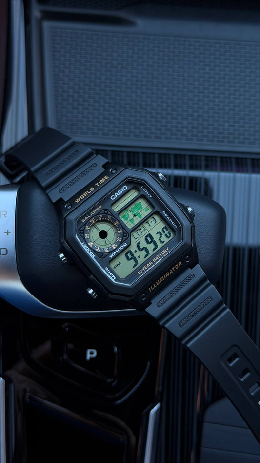 CASIO AE-1200WH-1AV