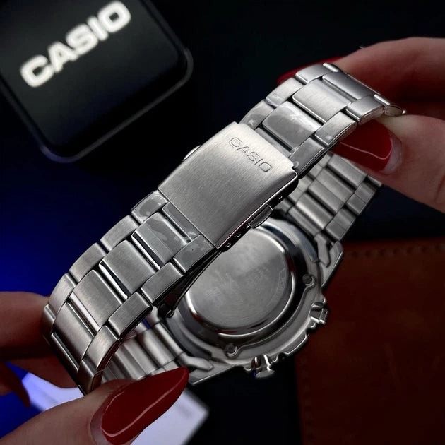 CASIO AMW-880D-1AV